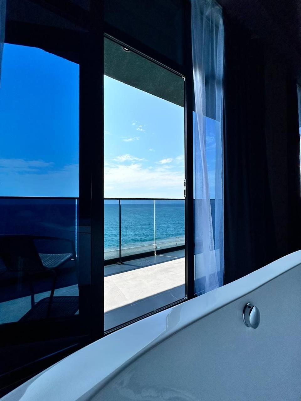 Hotel Black Sea Kobuleti Exterior foto
